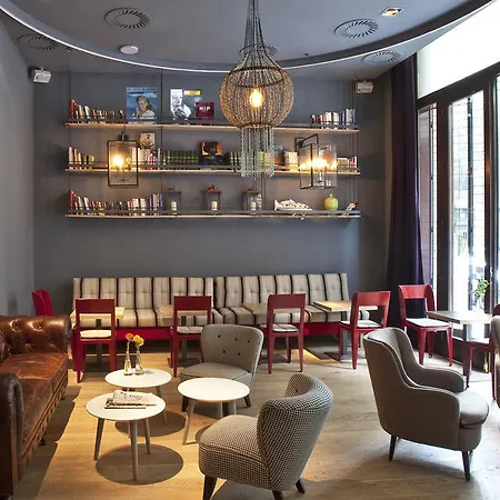 ホテル シック ＆ ベーシック ズー