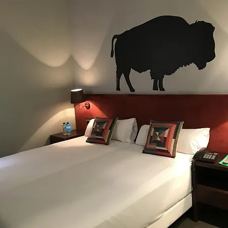 Chic & Basic Zoo Hotel Barcelona