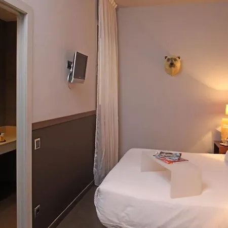 Отель Chic & Basic Zoo Барселона