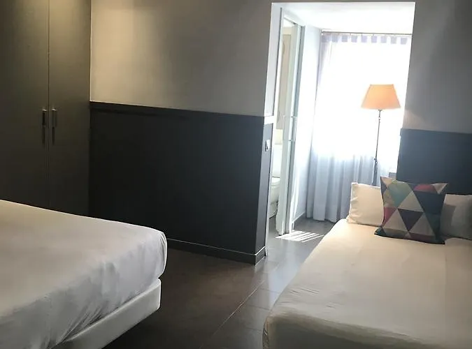 Chic & Basic Zoo * Barcelona