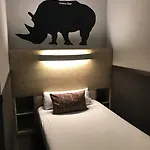 Hotel Chic & Basic Zoo