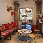 Chic & Basic Zoo Barcellona